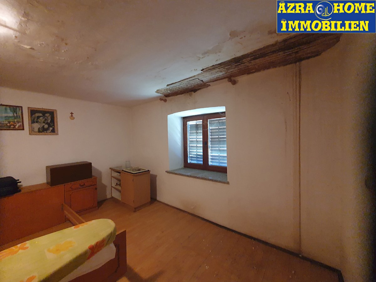 In vendita: Autentiche case in pietra istriane, 360 m² di superficie abitabile con 3866 m² di terreno edificabile, a soli 5 km da Žminj (KRZ-001)