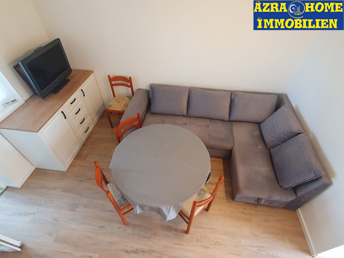 Červar Porat – Appartamento in Vendita, 3° Piano, 500 m dal Mare, 38 m² (SO-369)