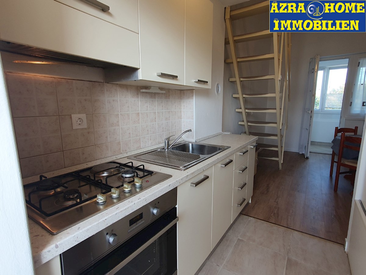 Červar Porat – Appartamento in Vendita, 3° Piano, 500 m dal Mare, 38 m² (SO-369)