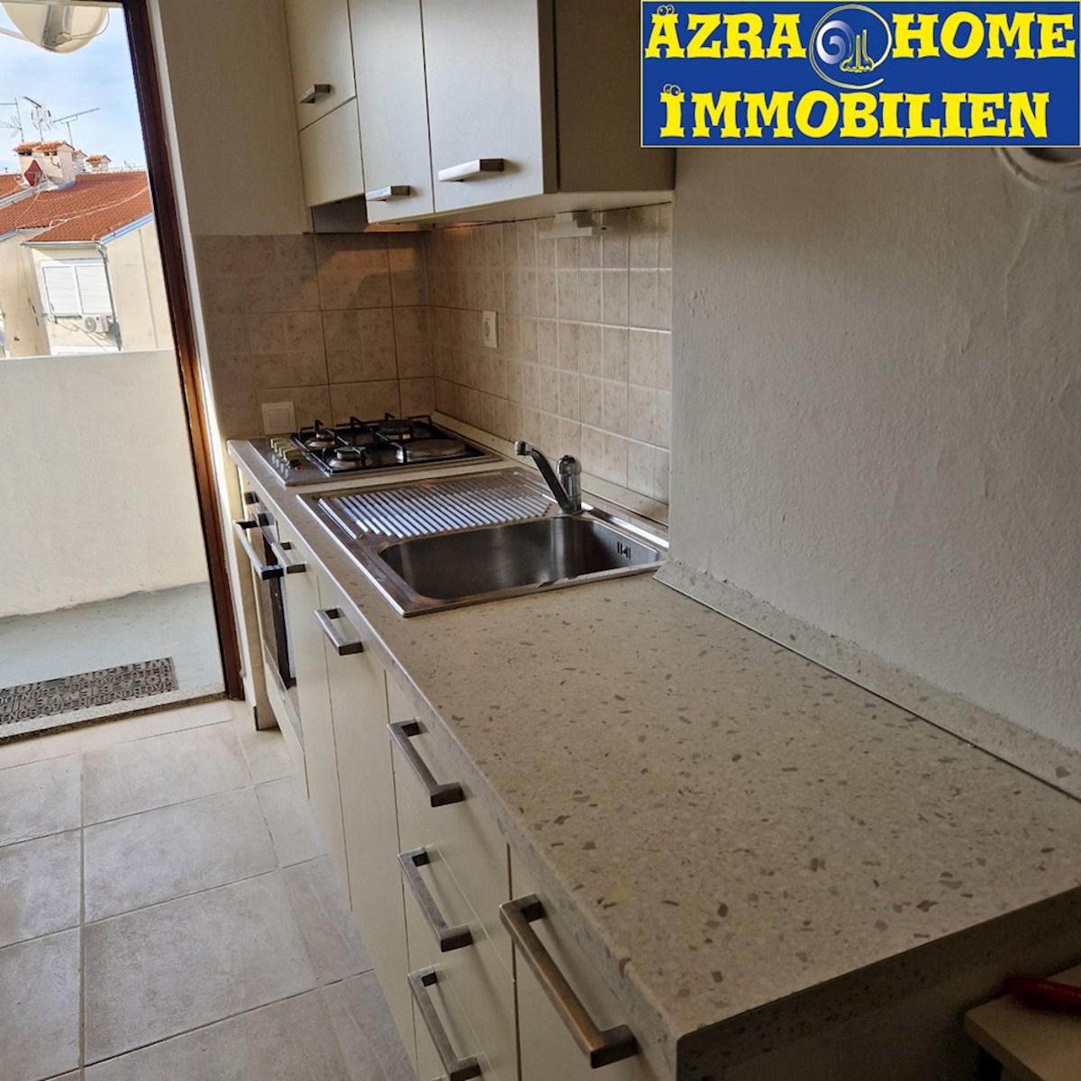 Červar Porat – Appartamento in Vendita, 3° Piano, 500 m dal Mare, 38 m² (SO-369)