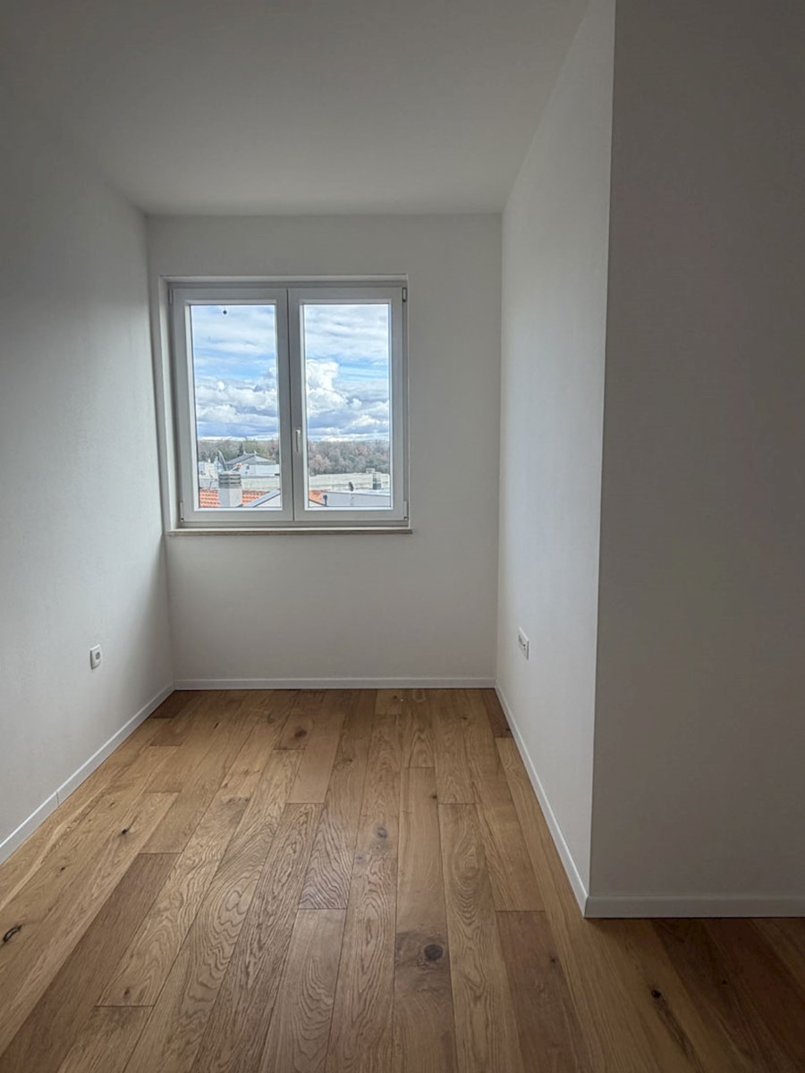 Nuovo appartamento con terrazza sul tetto, a 800 m dal mare, NSOP-239-C3