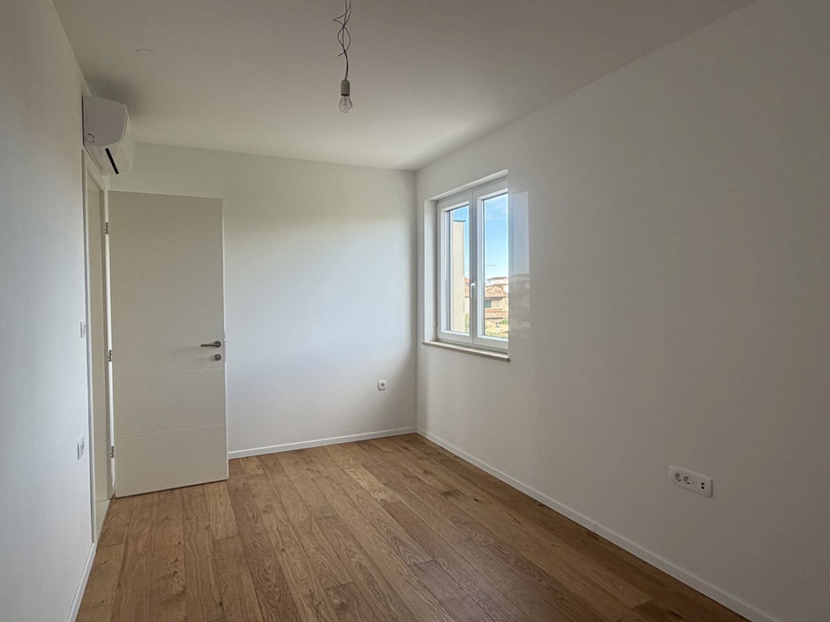 Nuovo appartamento con terrazza sul tetto, a 800 m dal mare, NSOP-239-C3