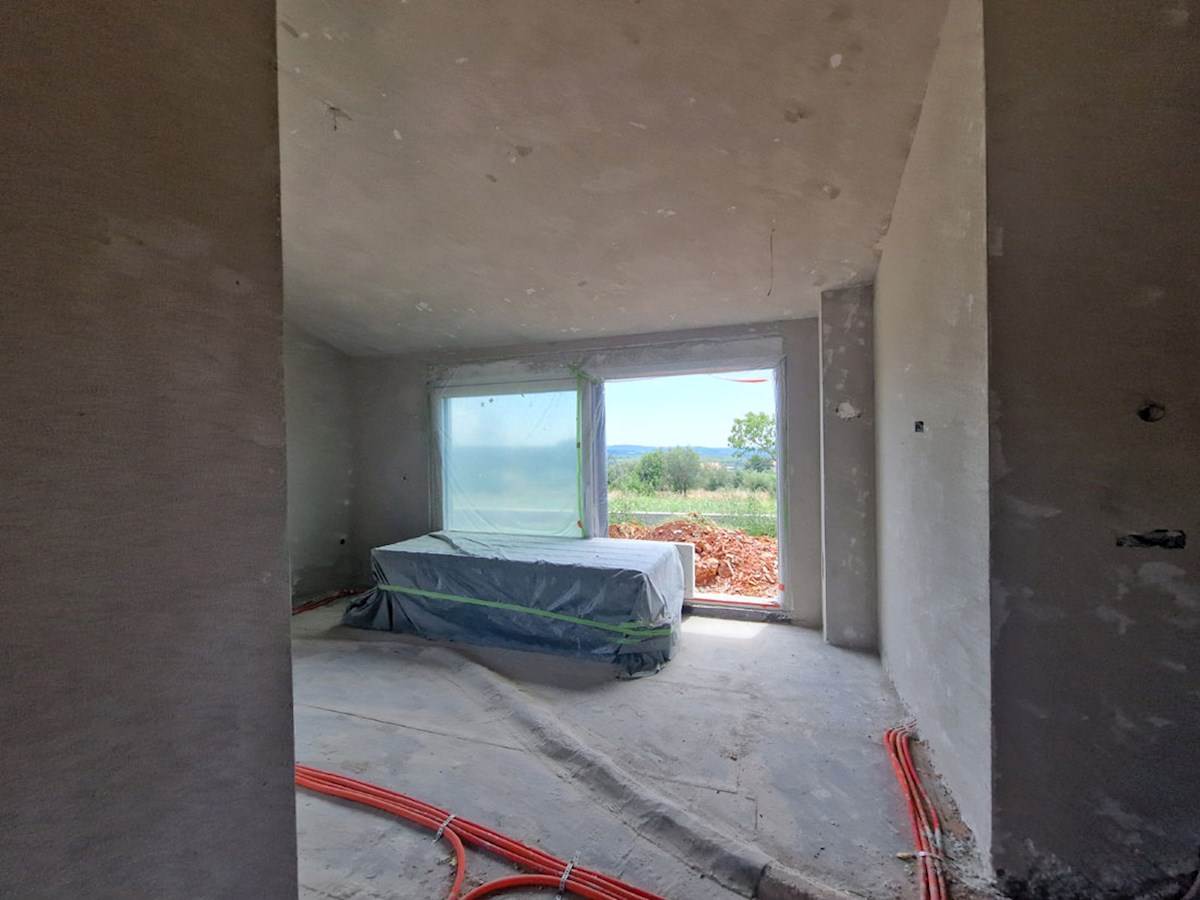 Vendita, Kaštelir – Casa moderna a un piano con piscina in costruzione KOP-770-C