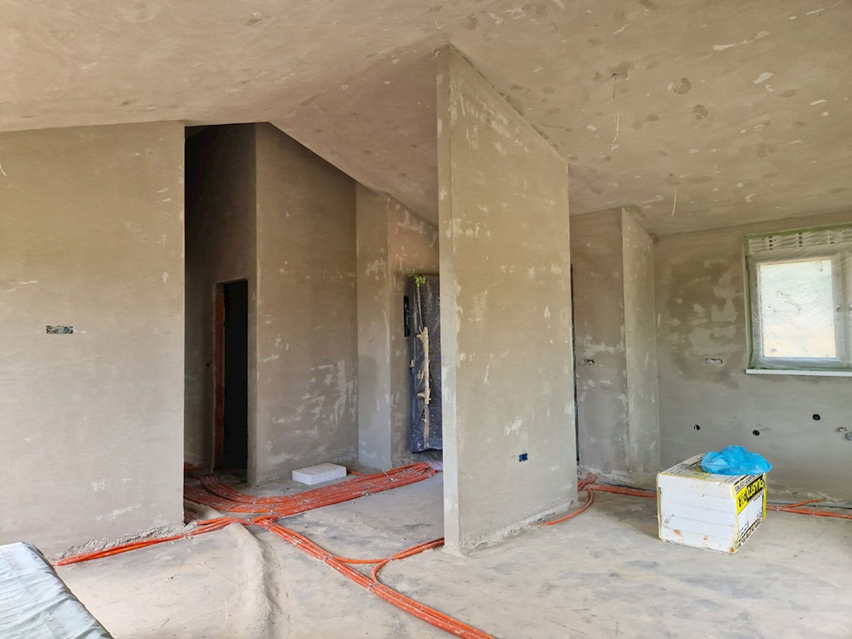 Vendita, Kaštelir – Casa moderna a un piano con piscina in costruzione KOP-770-C