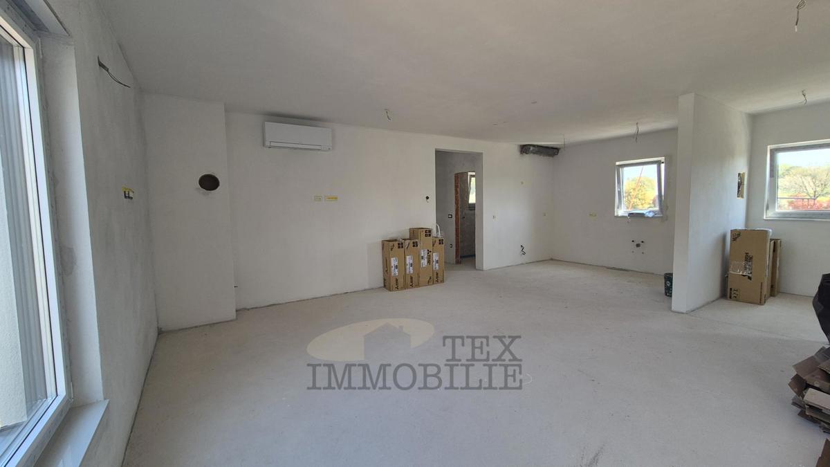 Parenzo, ottimo appartamento nuovo a 1 km dal mare - D