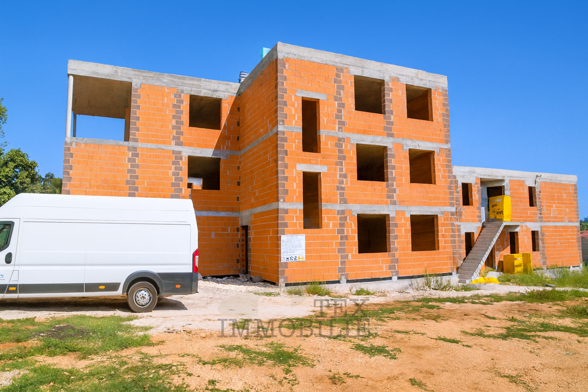 Appartamento al primo piano in nuova costruzione, a 3 km dal mare – Zona di Parenzo