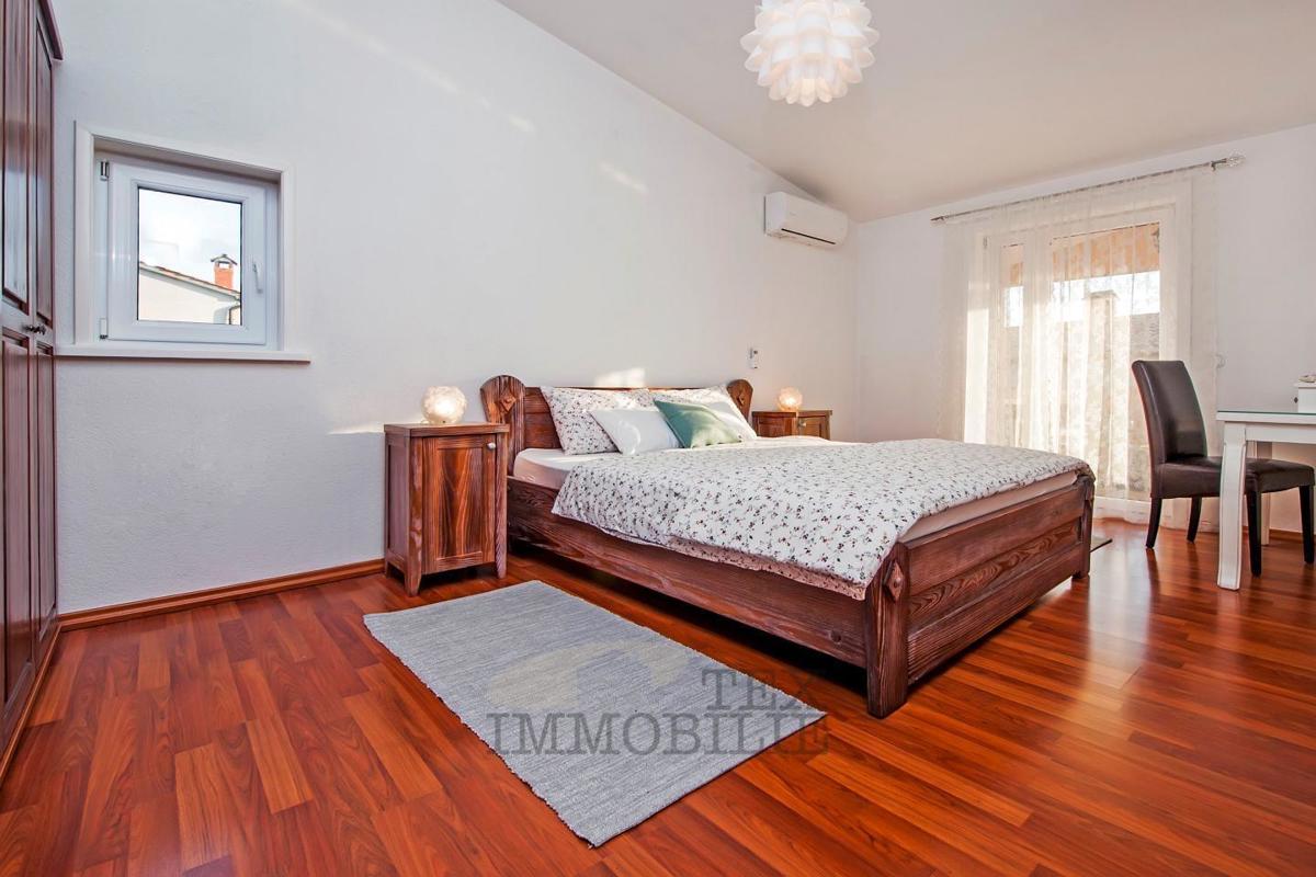 Dintorni di Parenzo – Casa a schiera a 12 km dal mare