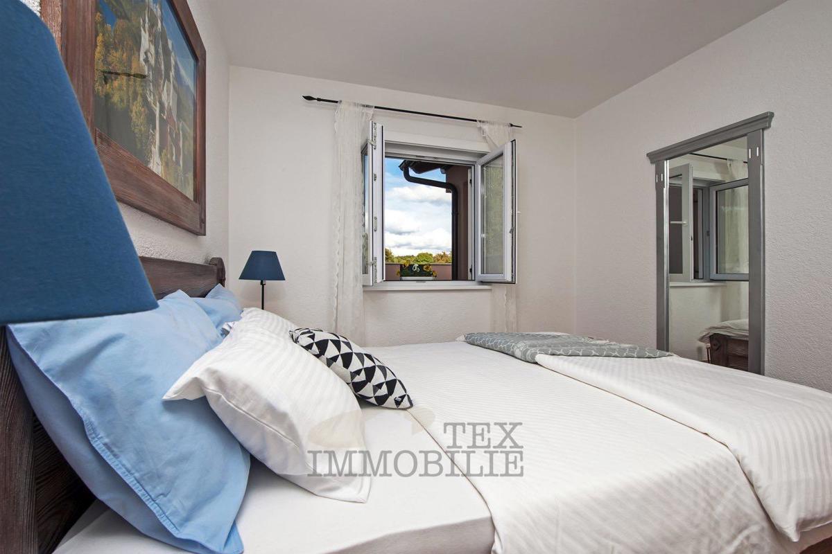 Dintorni di Parenzo – Casa a schiera a 12 km dal mare