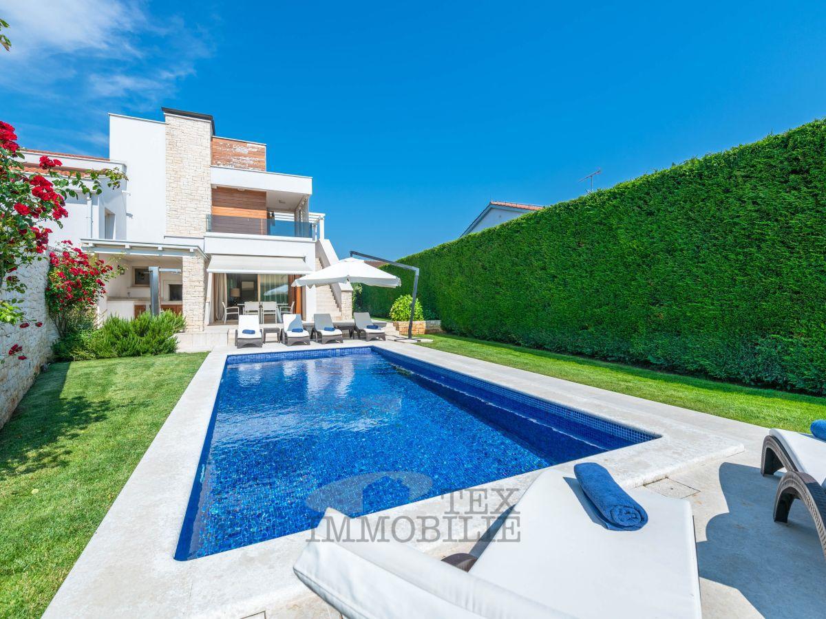 Moderna villa di lusso nei dintorni di Parenzo