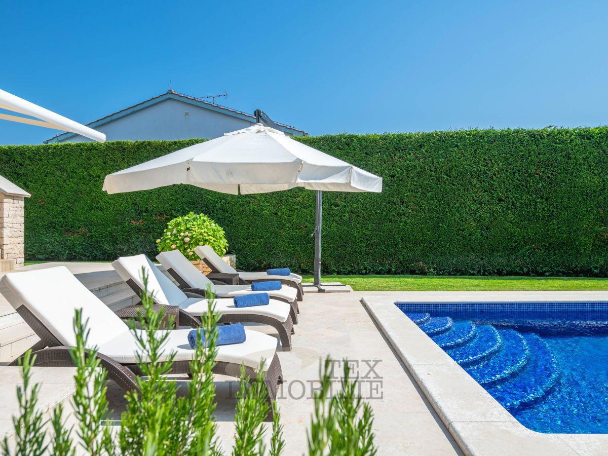 Moderna villa di lusso nei dintorni di Parenzo