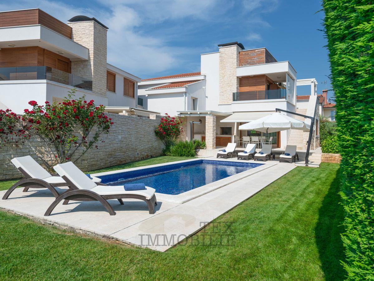 Moderna villa di lusso nei dintorni di Parenzo