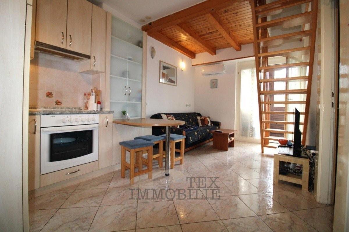 Appartamento con tre camere da letto – Červar Porat