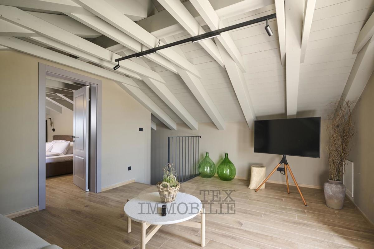 Bella villa con piscina vicino a Parenzo - in costruzione 