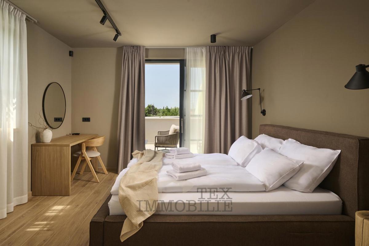 Bella villa con piscina vicino a Parenzo - in costruzione 
