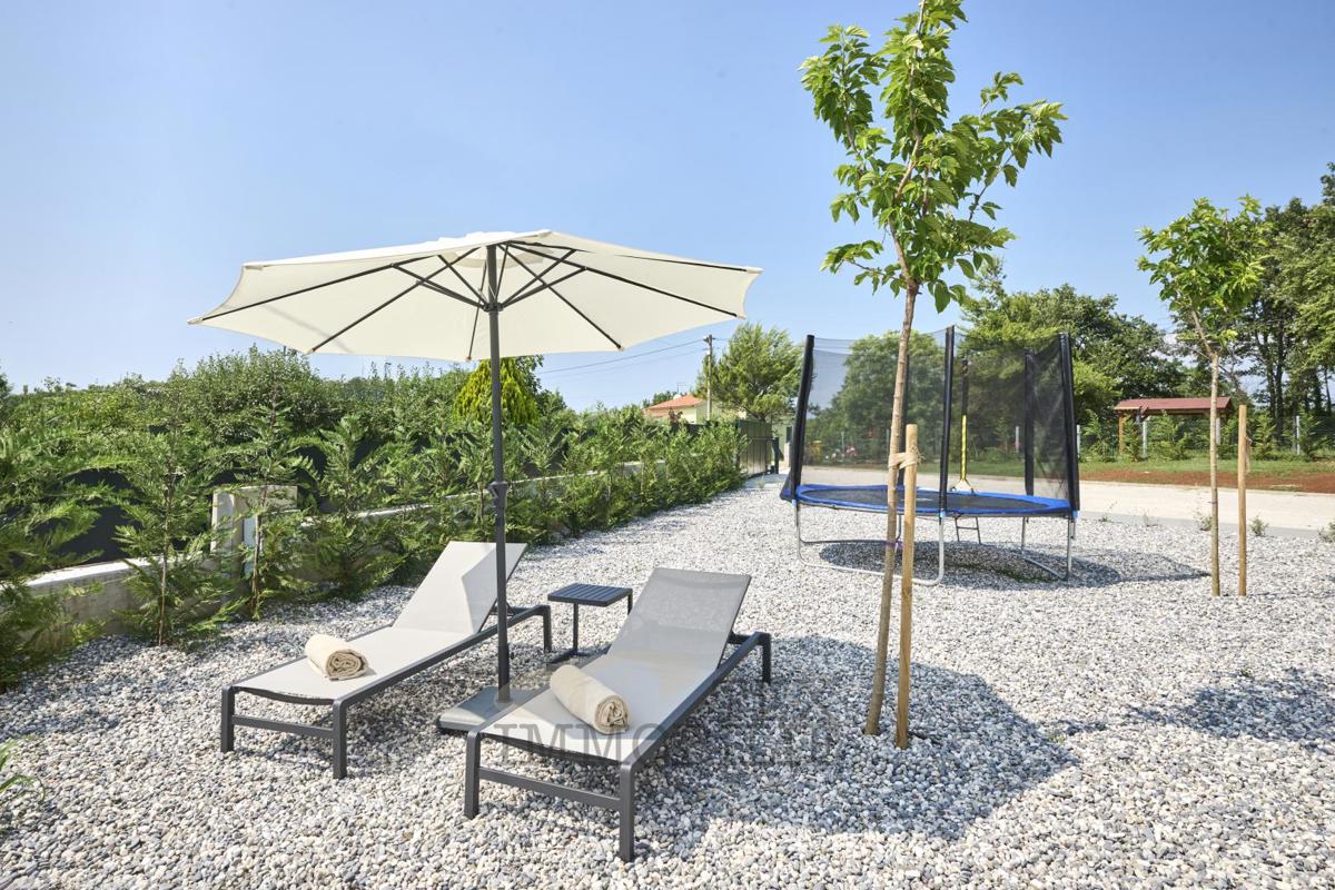 Bella villa con piscina vicino a Parenzo - in costruzione 