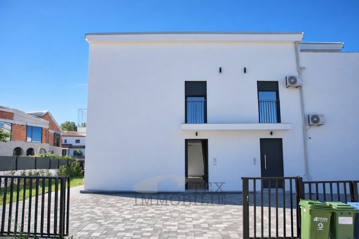 Affascinante casa bifamiliare vicino a Parenzo, 168,14 m2