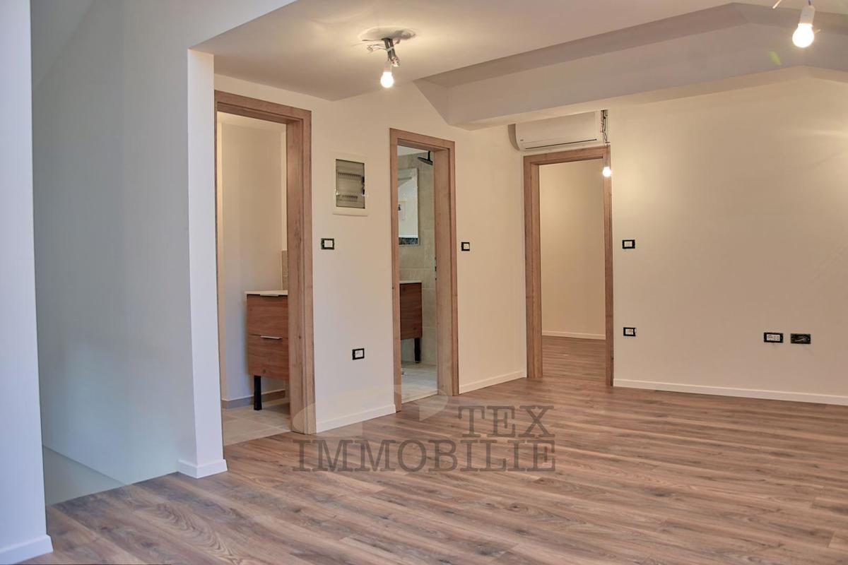 Villetta a schiera in pietra con tre camere da letto