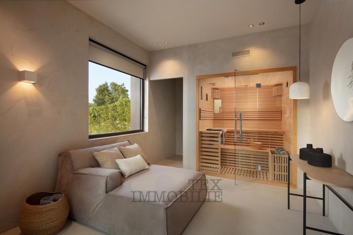 Villa di lusso con piscina vicino a Parenzo, a 10 km dal mare