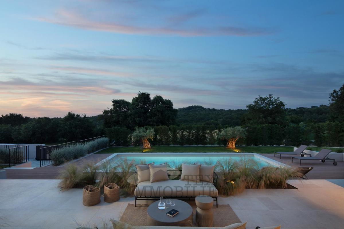 Villa di lusso con piscina vicino a Parenzo, a 10 km dal mare