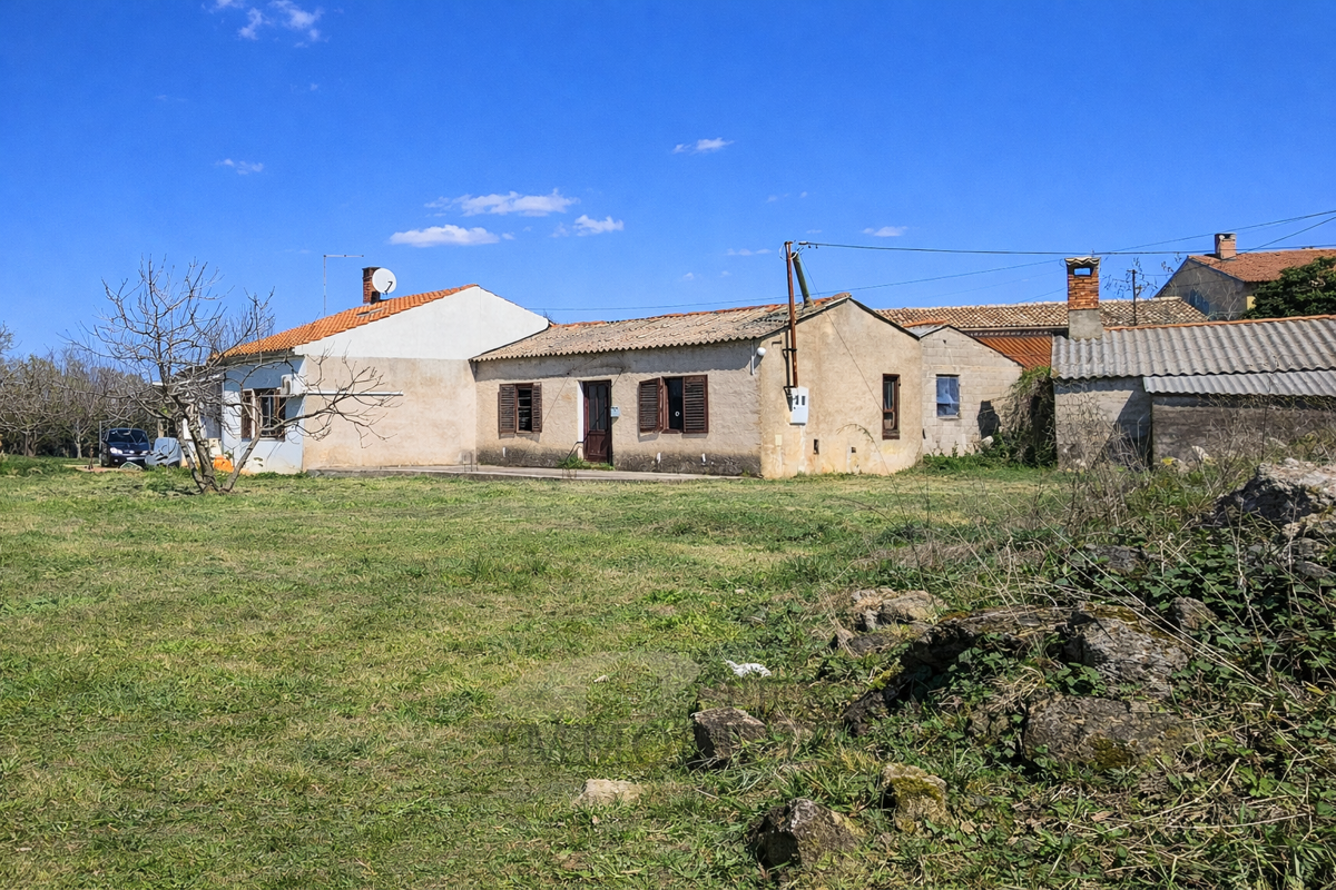 Terreno edificabile Kaštelir, Kaštelir-Labinci, 918 m2