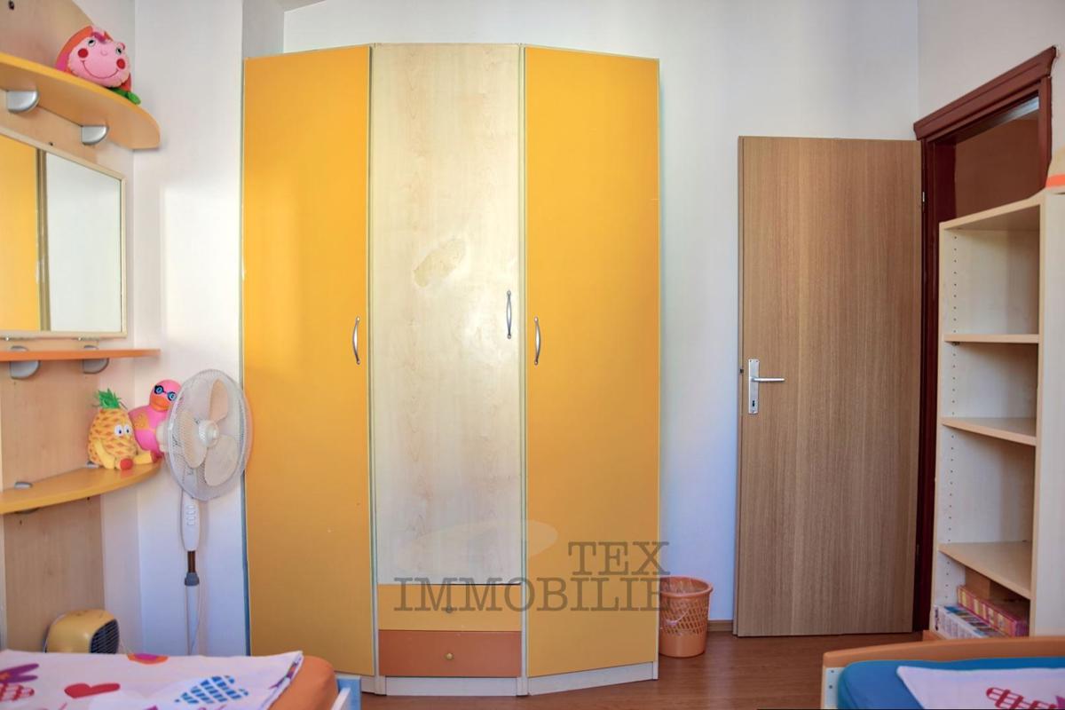 Parenzo - bellissima casa bifamiliare con tre camere da letto