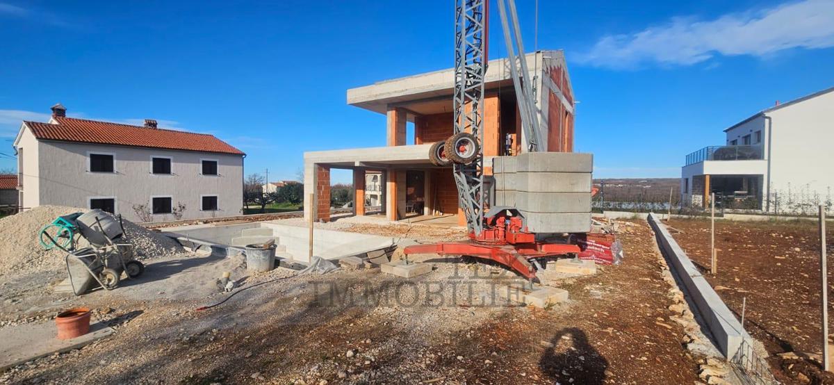 Casa con piscina vicino a Parenzo, 107 m2