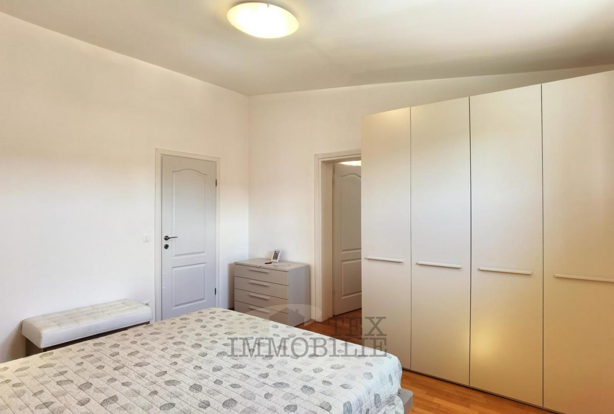 Bellissimo appartamento con due camere da letto, a soli 1.500 m dal mare