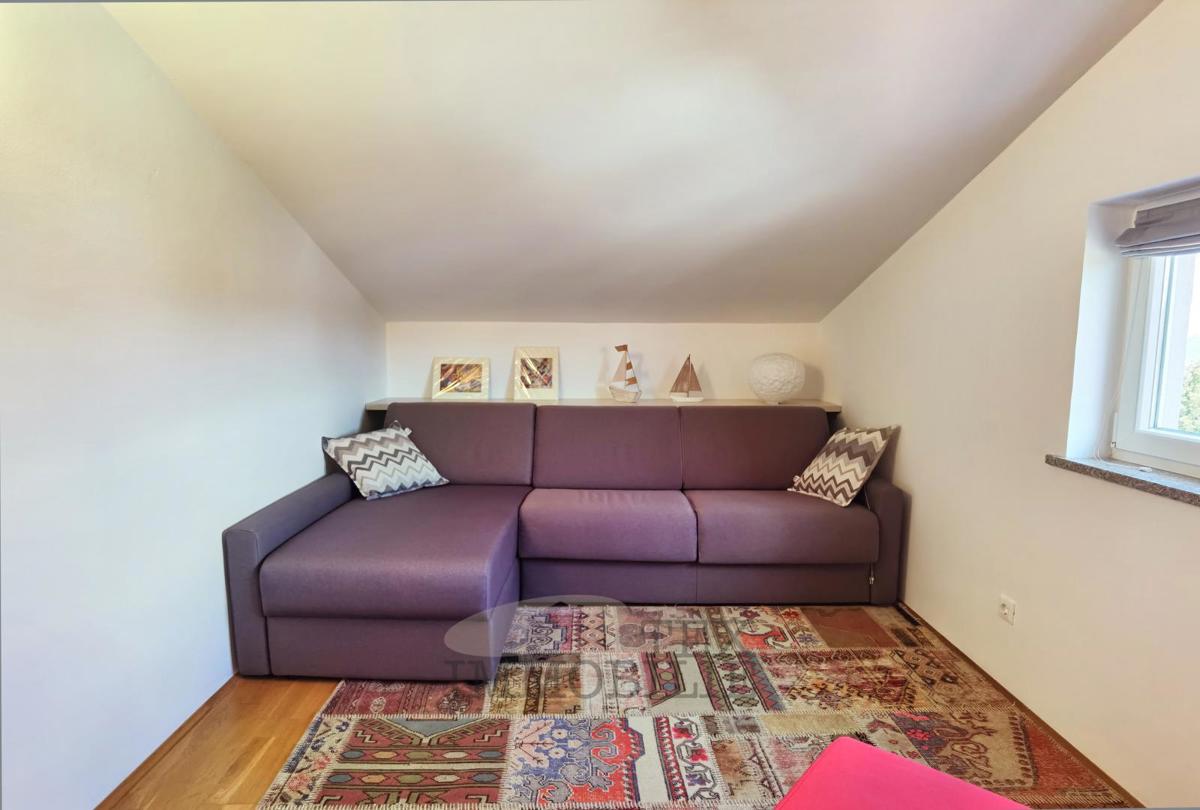 Bellissimo appartamento con due camere da letto, a soli 1.500 m dal mare