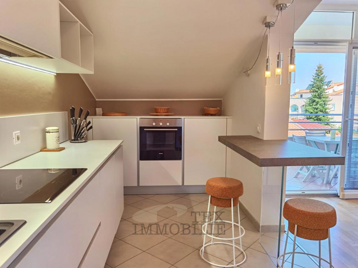 Bellissimo appartamento con due camere da letto, a soli 1.500 m dal mare