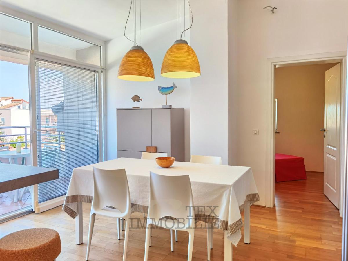 Bellissimo appartamento con due camere da letto, a soli 1.500 m dal mare