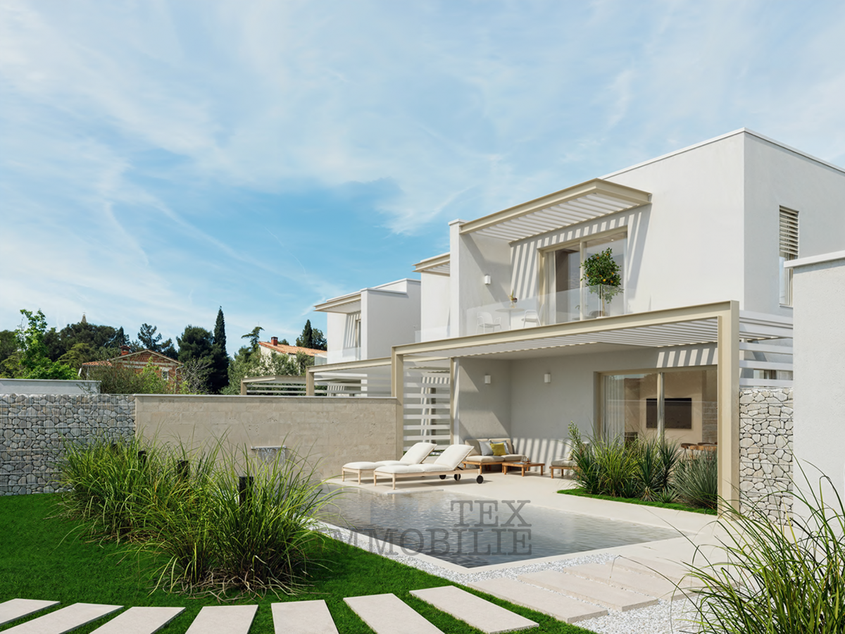 Terreno edificabile Poreč, 1.308m2