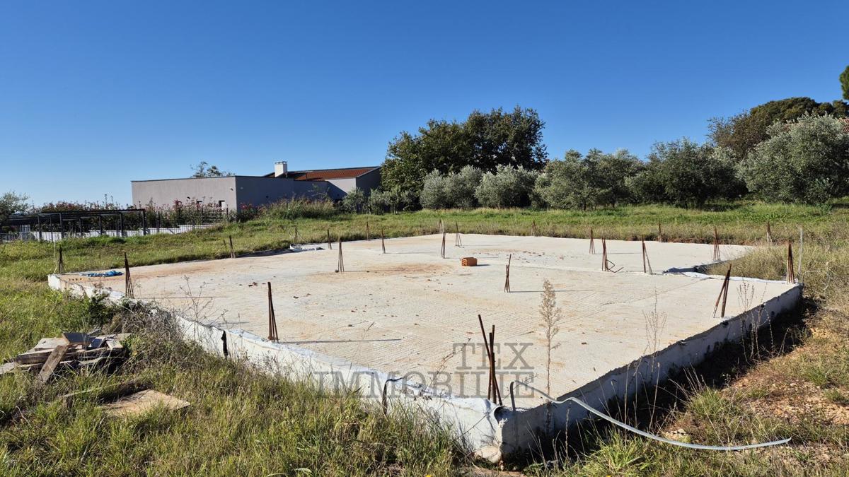 Terreno edificabile Poreč, 1.308m2