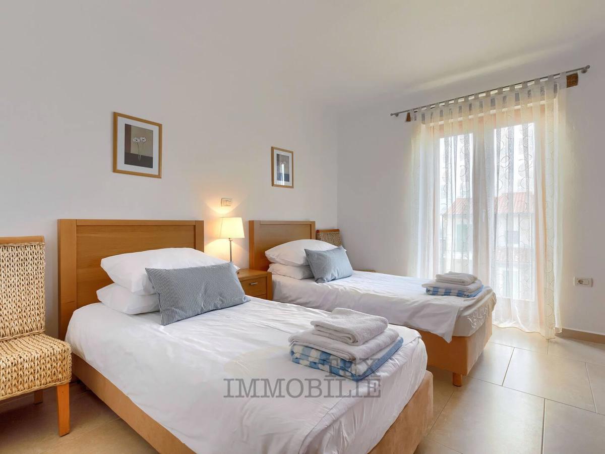 ISTRIA, BUJE – Lussuosa casa mediterranea con ampio terreno