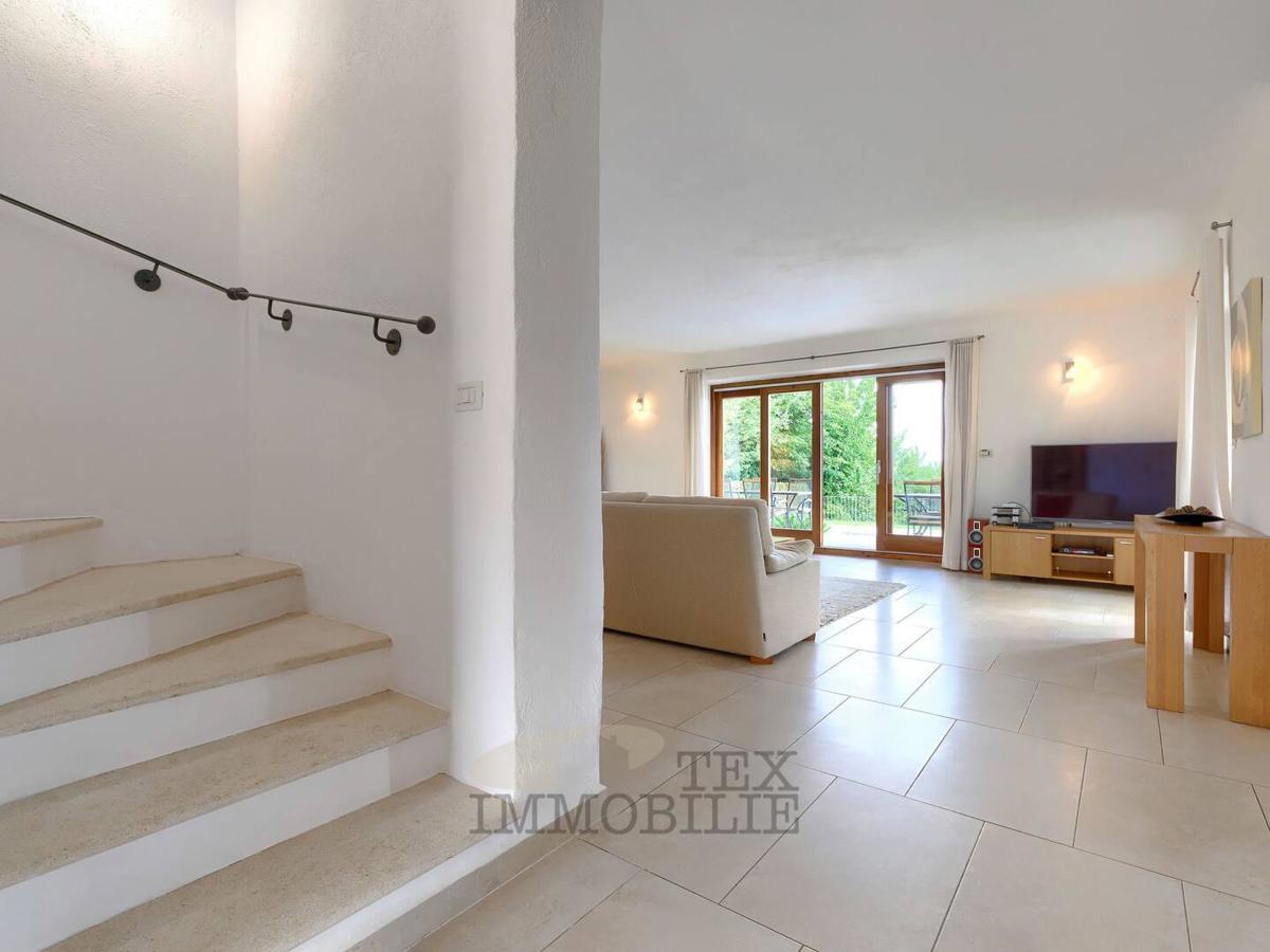 ISTRIA, BUJE – Lussuosa casa mediterranea con ampio terreno