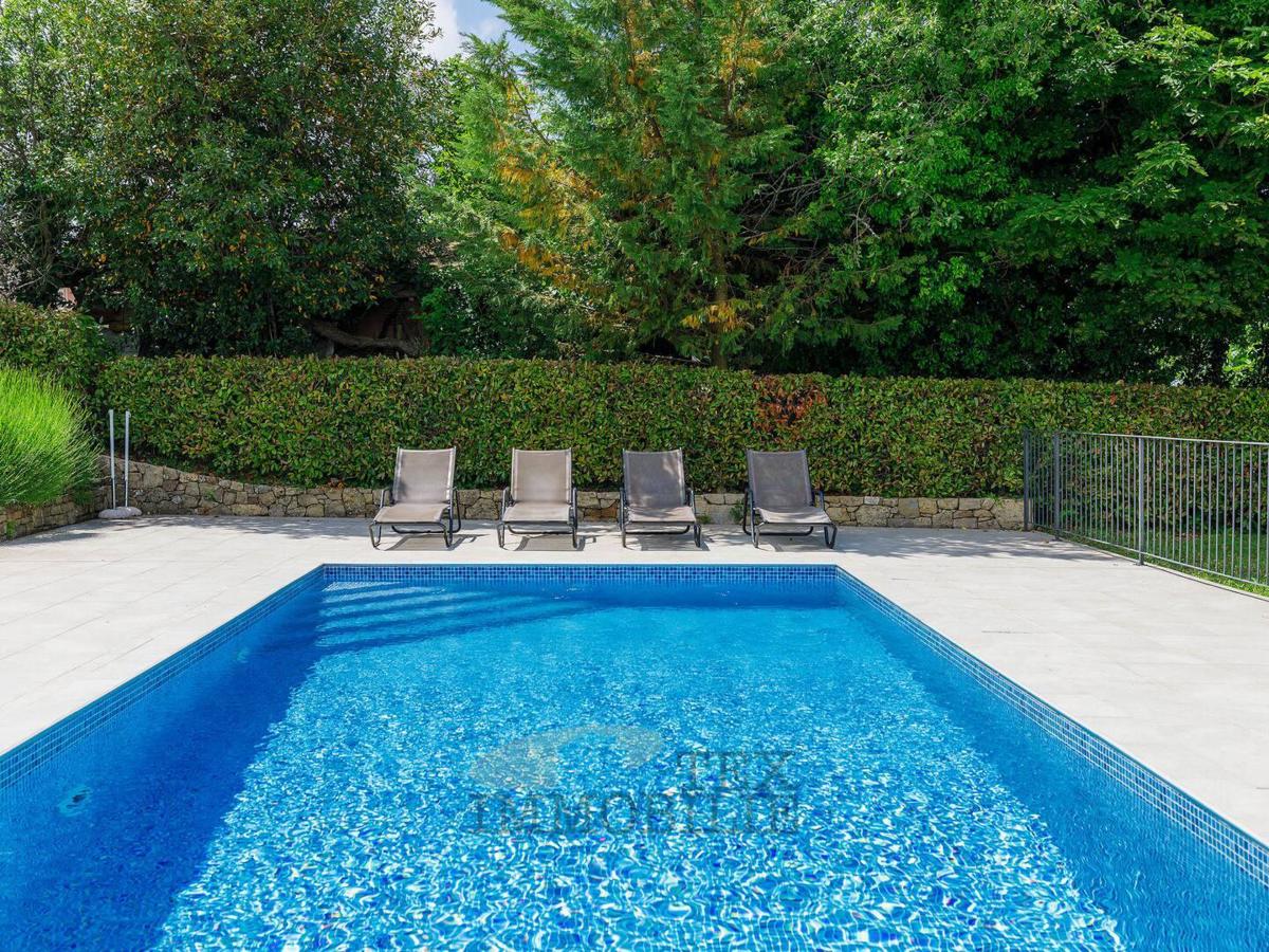 ISTRIA, BUJE – Lussuosa casa mediterranea con ampio terreno