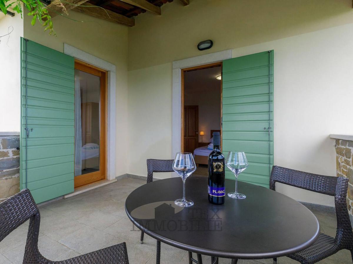 ISTRIA, BUJE – Lussuosa casa mediterranea con ampio terreno