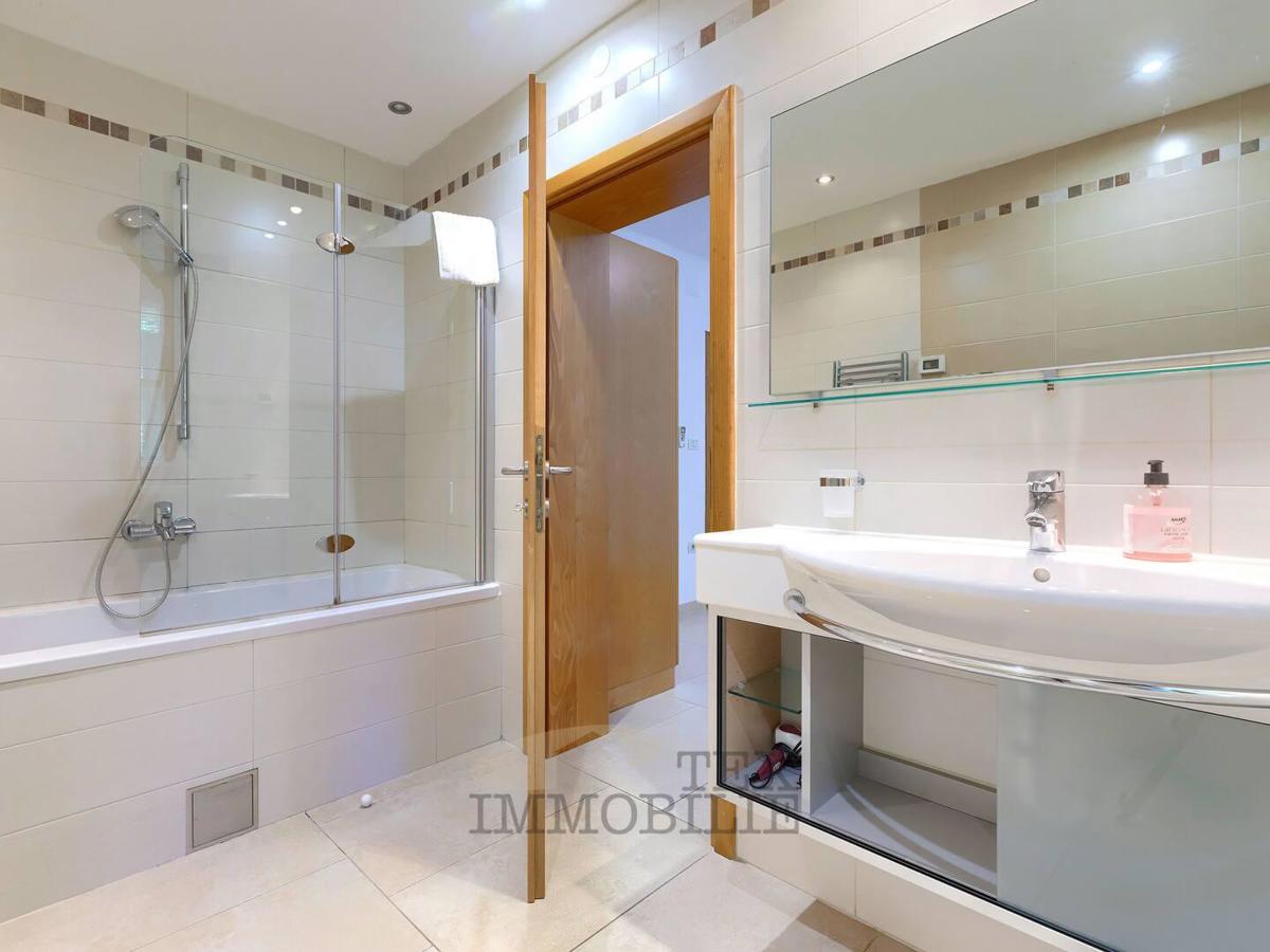 ISTRIA, BUJE – Lussuosa casa mediterranea con ampio terreno