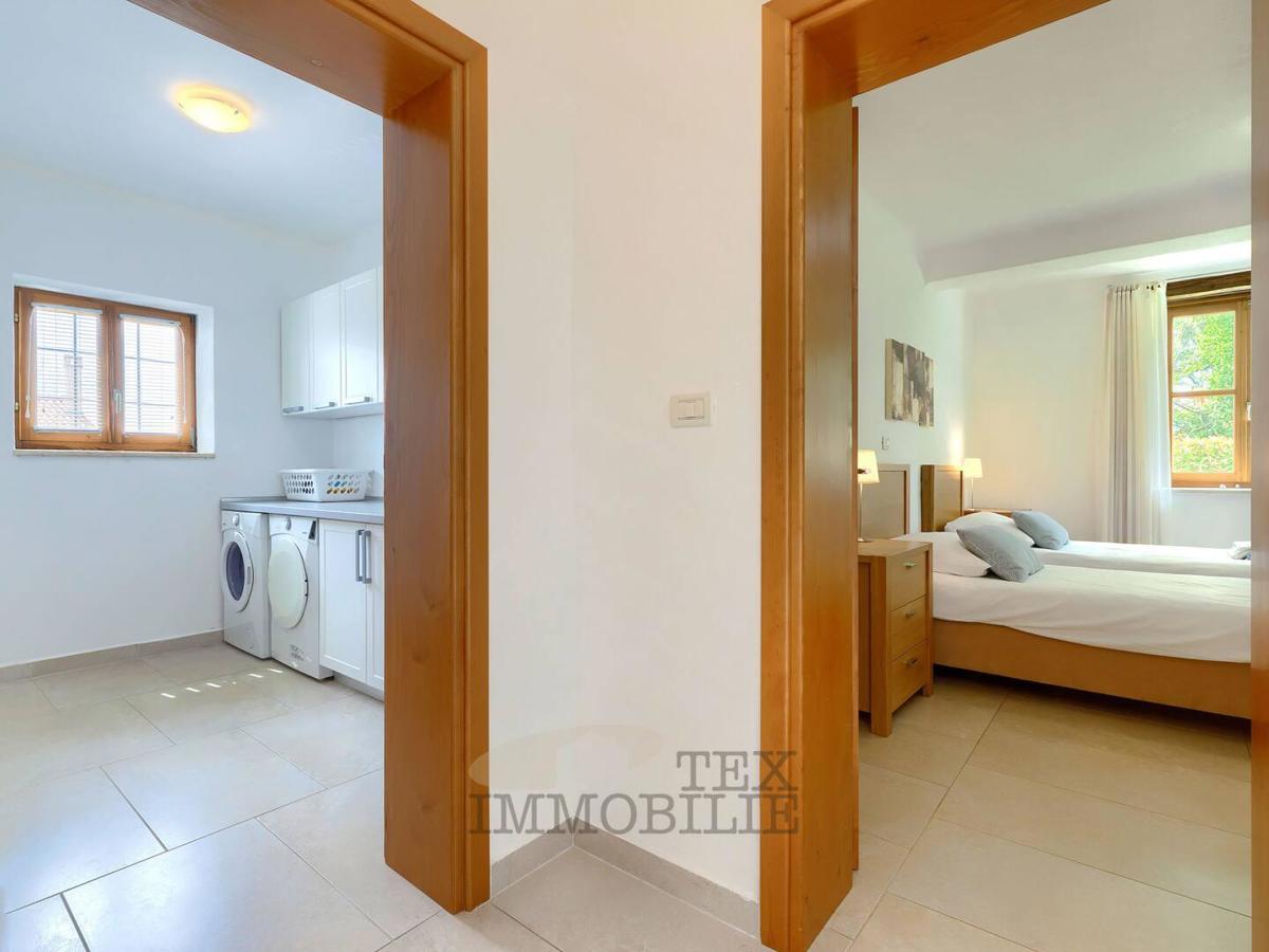 ISTRIA, BUJE – Lussuosa casa mediterranea con ampio terreno