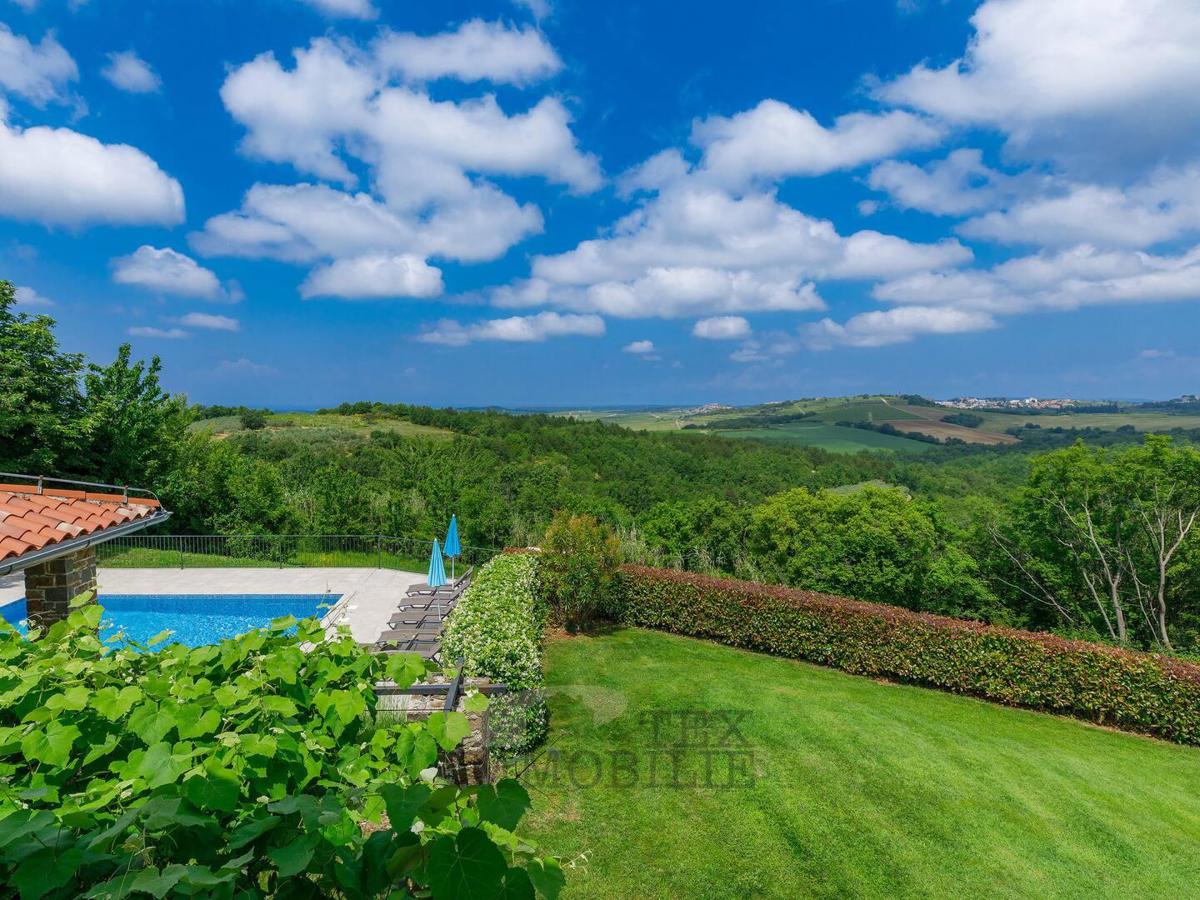 ISTRIA, BUJE – Lussuosa casa mediterranea con ampio terreno