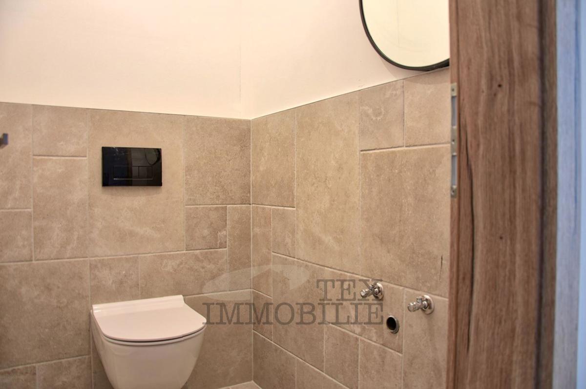 Casa a schiera in pietra con due camere da letto, 65.50m2