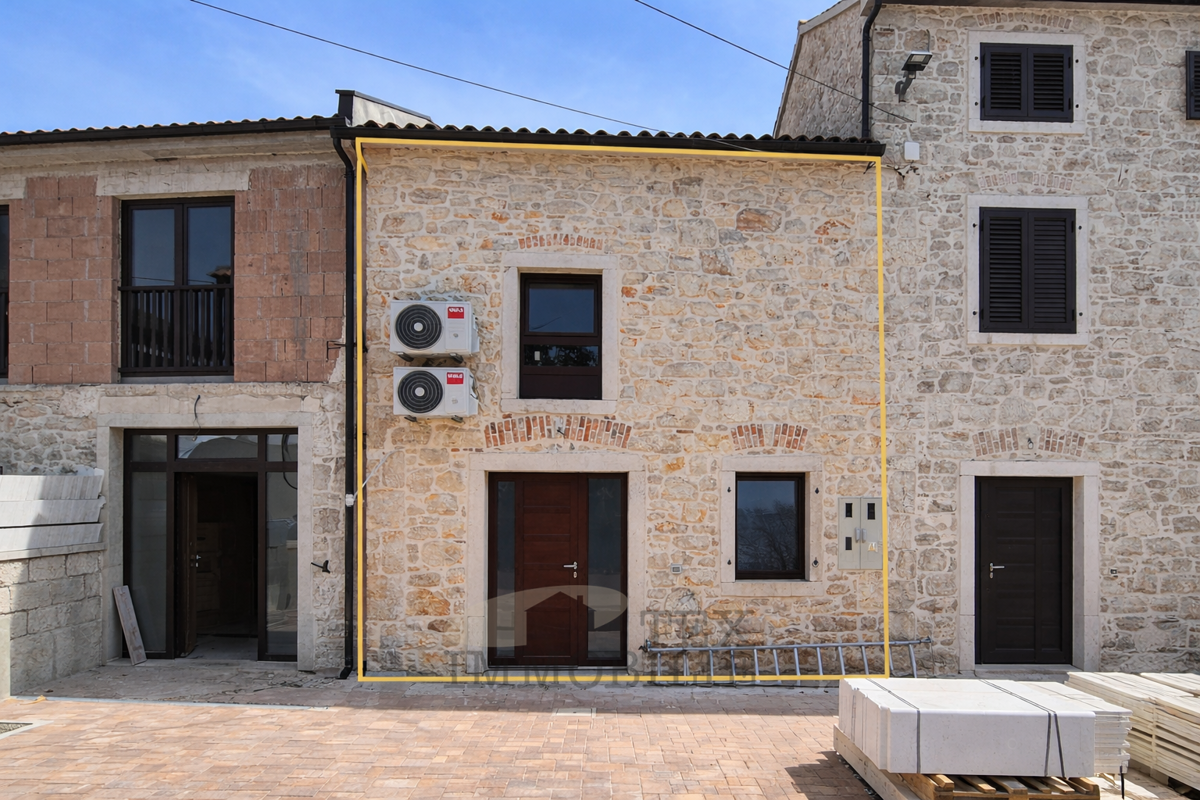 Appartamento su due livelli in casa in pietra istriana – 5 km da Parenzo