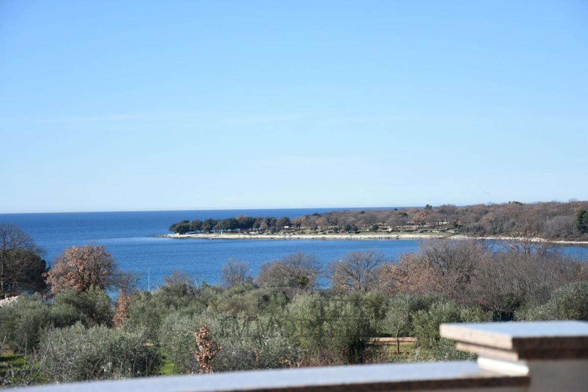 Parenzo, casa in ottima posizione con 14 unità abitative ​