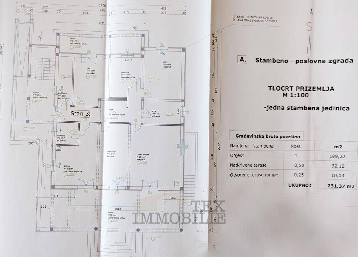 Parenzo, casa in ottima posizione con 14 unità abitative ​