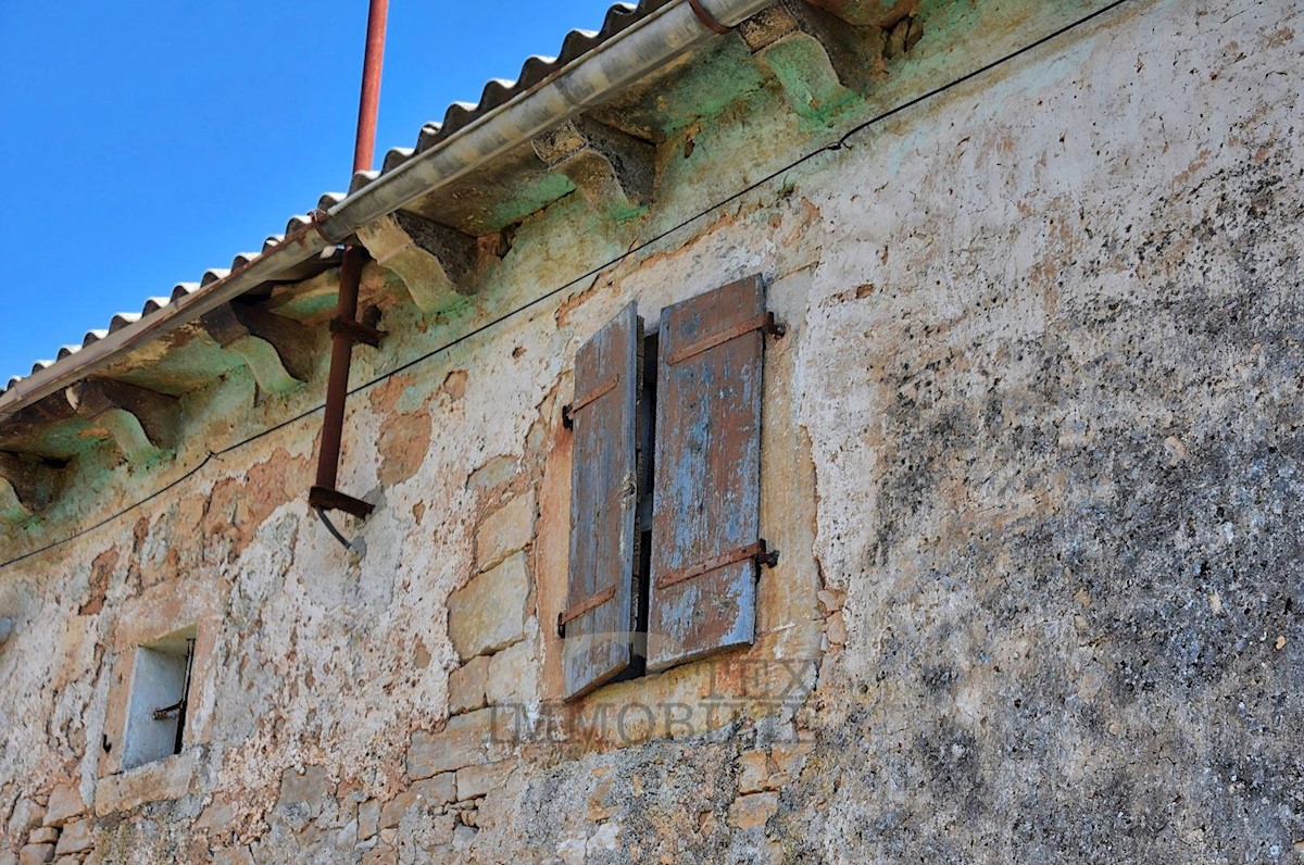 Casa in pietra d'Istria da adattare, 160 m2