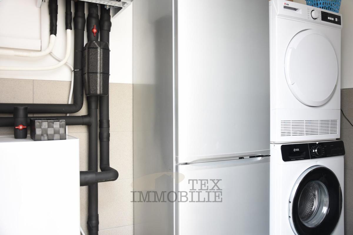 Casa moderna vicino al mare e nei dintorni di Parenzo 