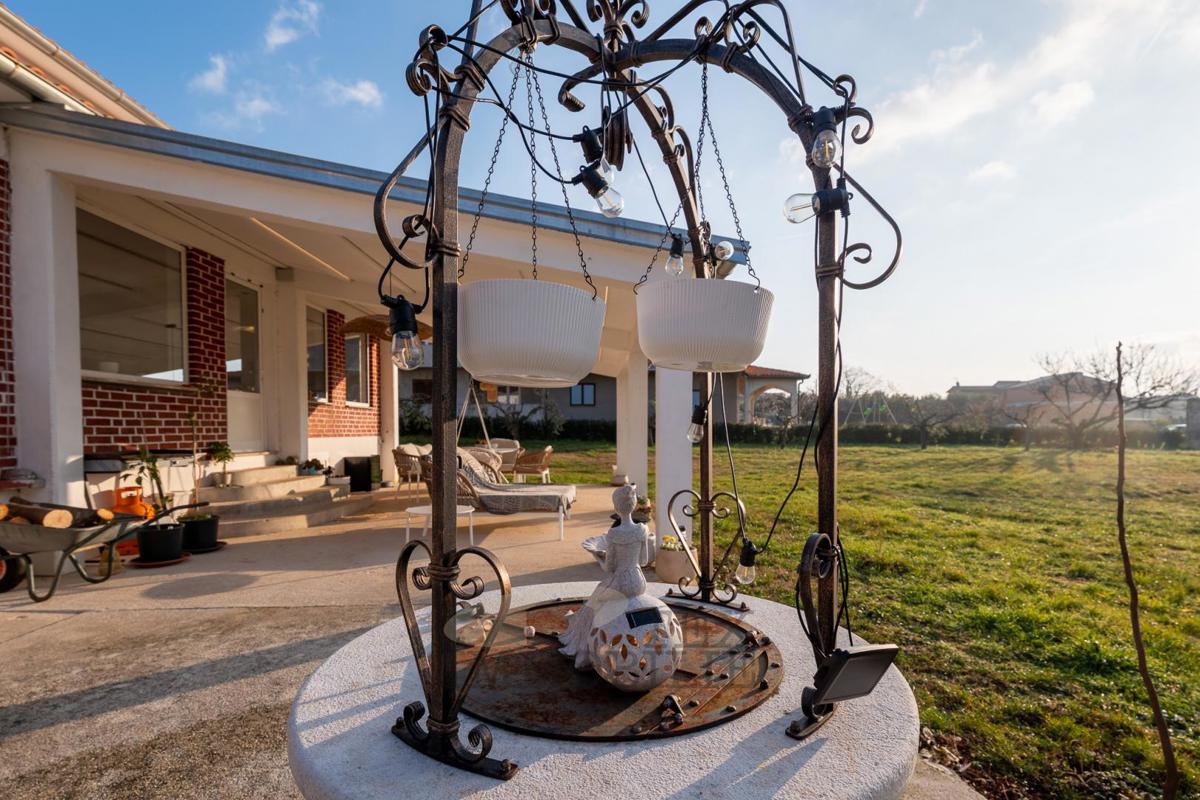 Parenzo, casa e terreno edificabile