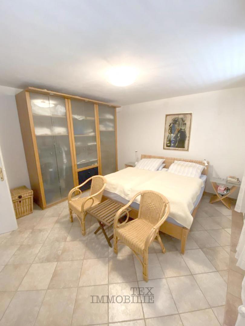 Casa Indipendente con Piscina e Vista Mare – Terreno 2.582 m²