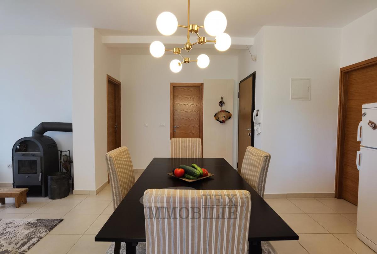 Parenzo – Appartamento con giardino e terrazza, a 4 km dal mare