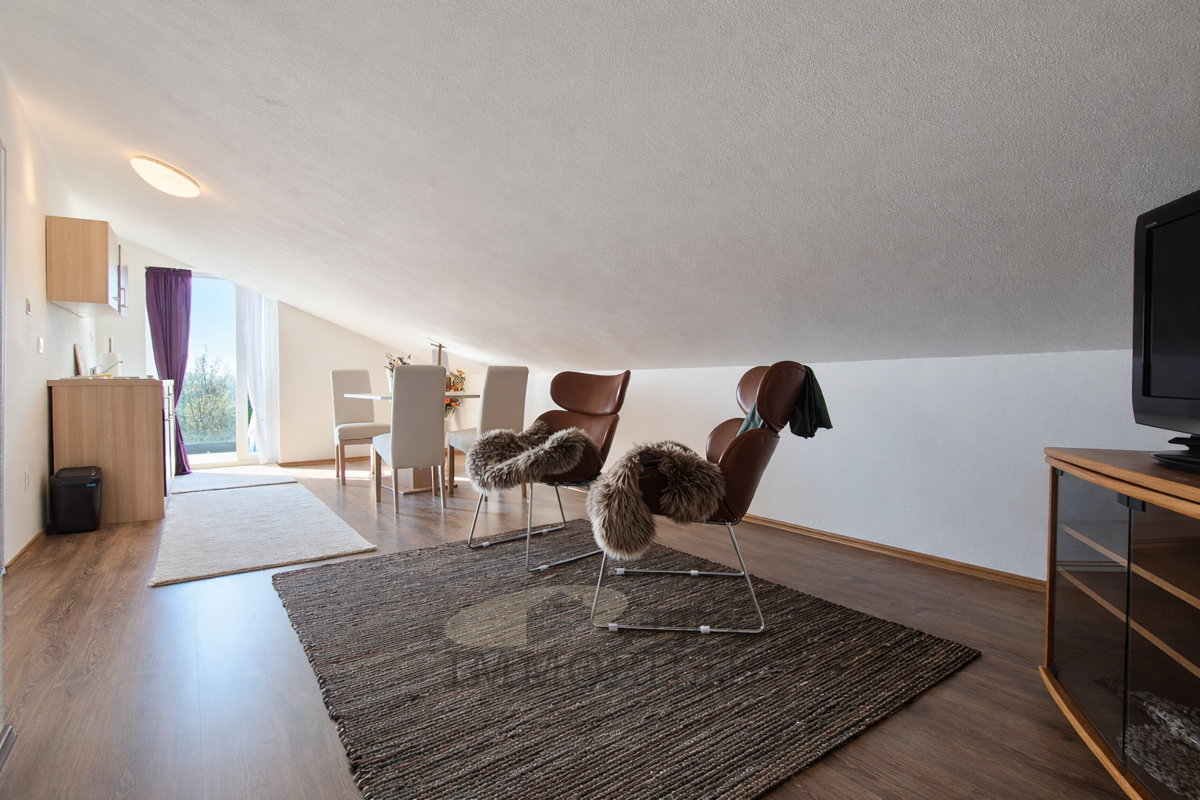 Bellissima casa vicino alla città di Parenzo