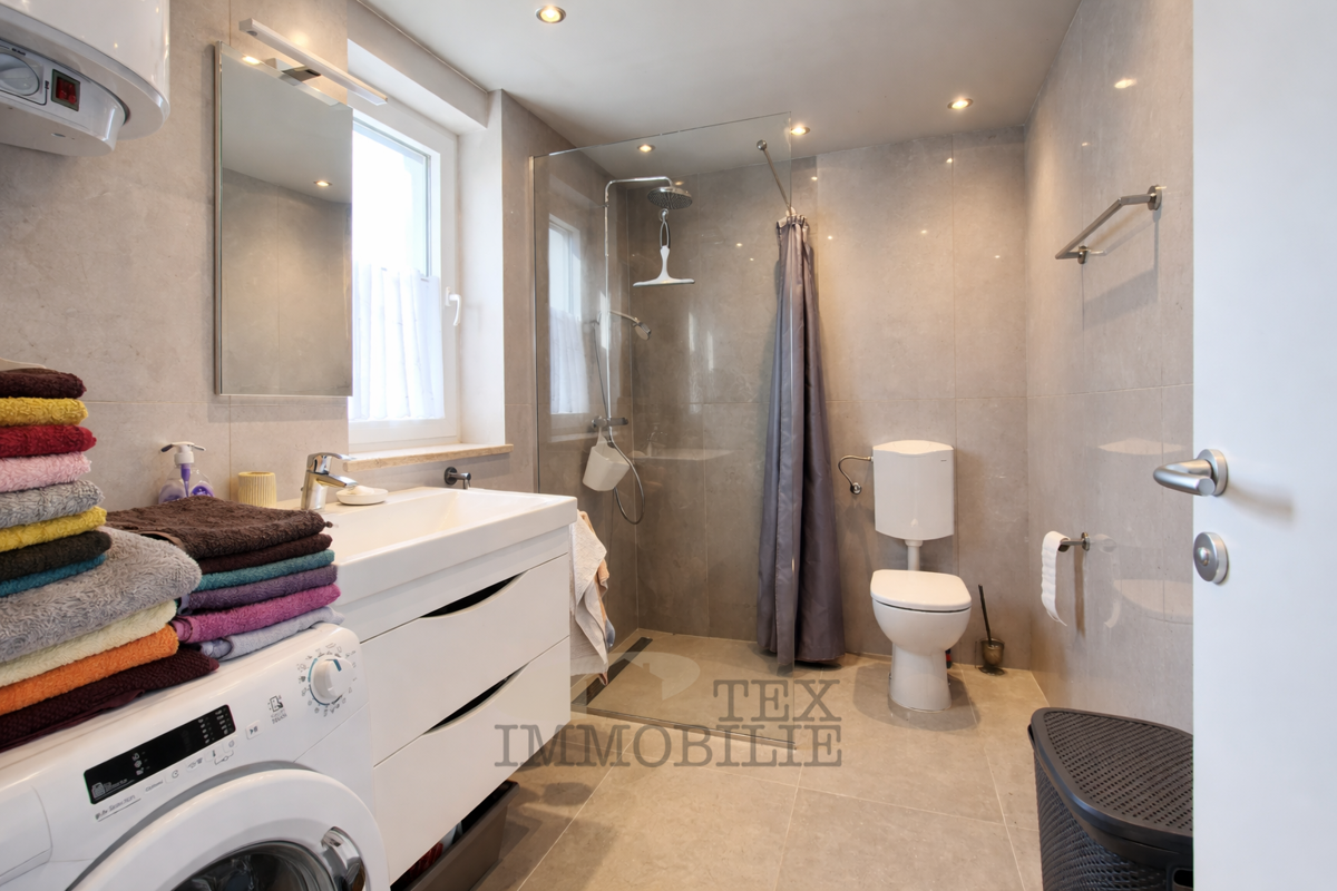 Bellissima casa vicino alla città di Parenzo